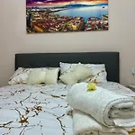 Casa Nel Cuore Antico بيت للعطل *