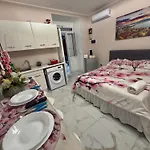 Casa Nel Cuore Antico نابولي